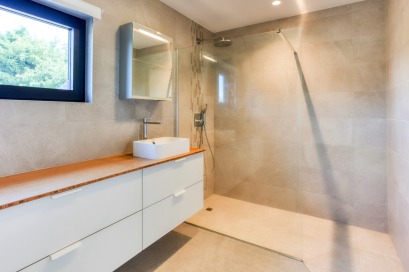 Moderne badkamer in Boelhe 