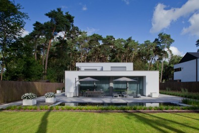 Morderne open bebouwing tuin