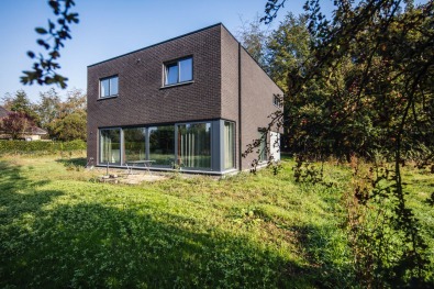 Moderne open bebouwing tuin