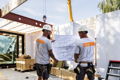 Heropbouw houtskeletwoning met bouwexperten.