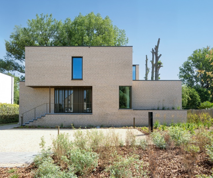 Voorgevel van een nieuwbouw kijkwoning in Rotselaar